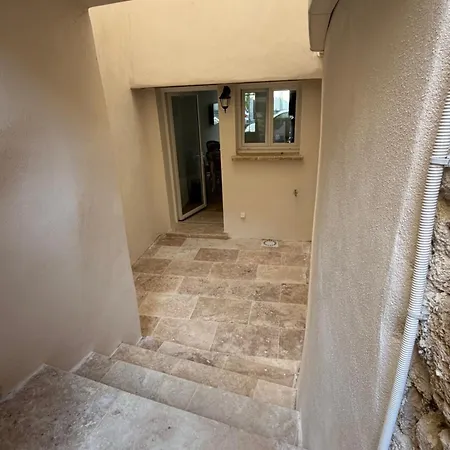 Les Remparts De Sasha Hébergement de vacances *